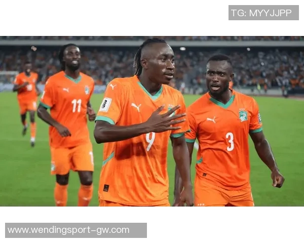 塞梅尼奥精彩表现助球队获胜费迪南德赛后调侃别放走他 塞梅尼奥精彩表现助球队获胜费迪南德赛后调侃别放走他