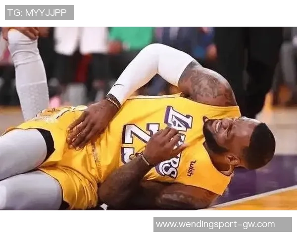 浓眉再遭腹股沟伤病生涯第13次缺阵平均缺席27场比赛影响球队前景 浓眉再遭腹股沟伤病生涯第13次缺阵平均缺席27场比赛影响球队前景